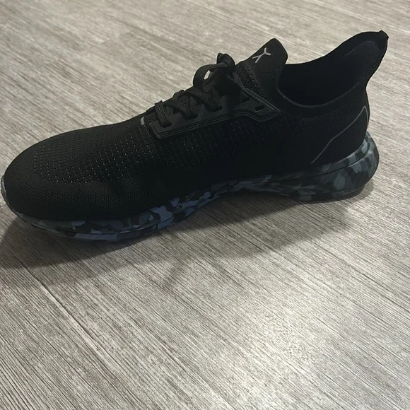 Men's Black Running Shoes - Picture 7 of 8